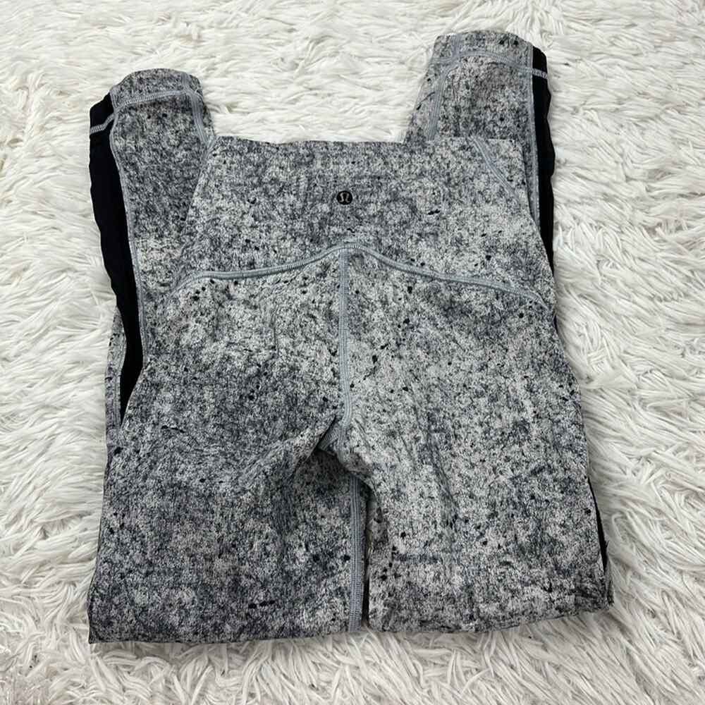 Lululemon Wunder Under Hi-Rise 7/8 Tight Awaken 25" Antiqued Alpine White Multi - Picture 3 of 4